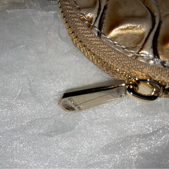 Brahmin Circle Coin Purse, NWT - Picture 5 of 10